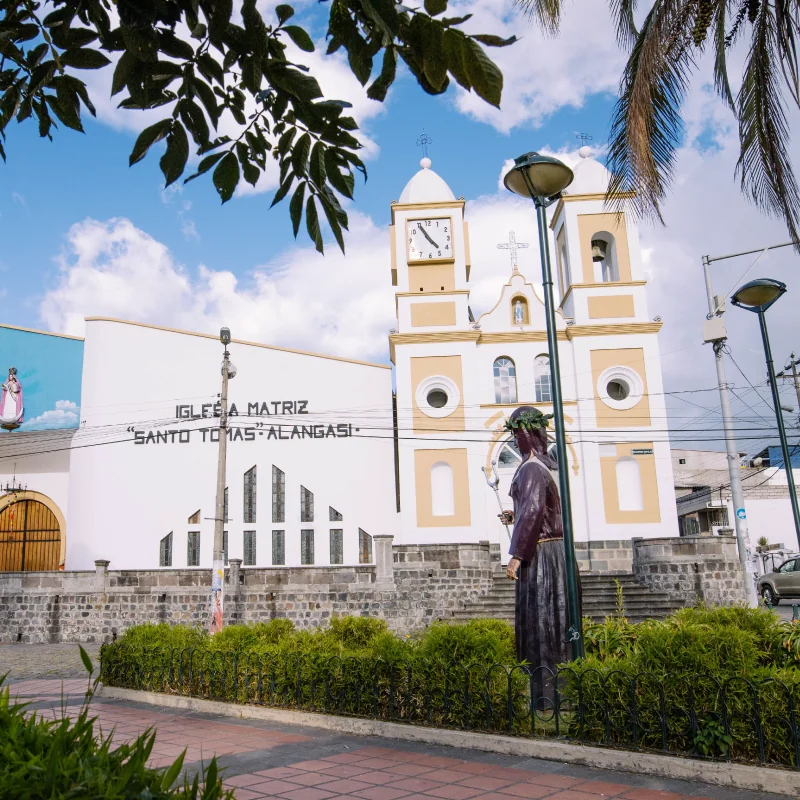 Iglesia Santo Tomás de Aquino en Alangasí; fotografía del GAD de Alangasí